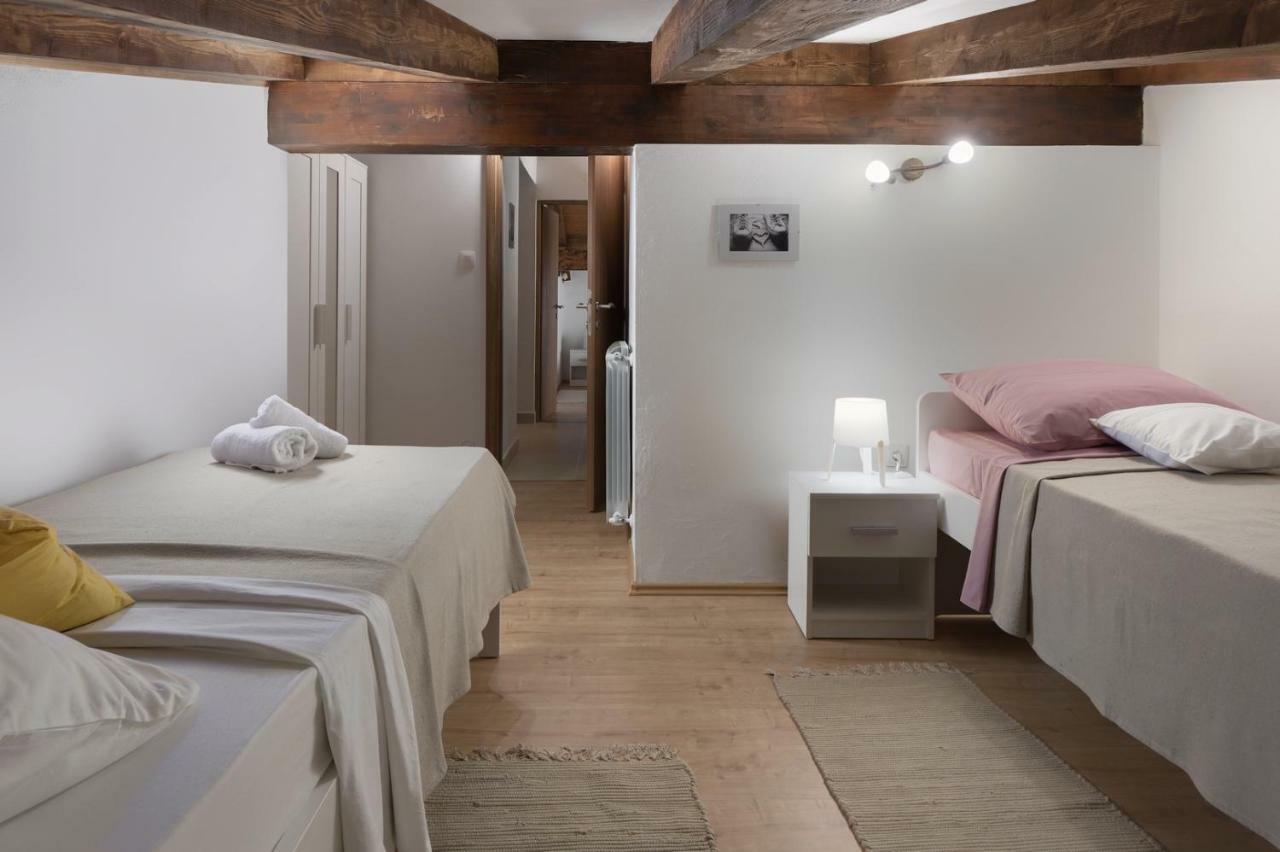 Apartman Ulika Medulin Exteriör bild
